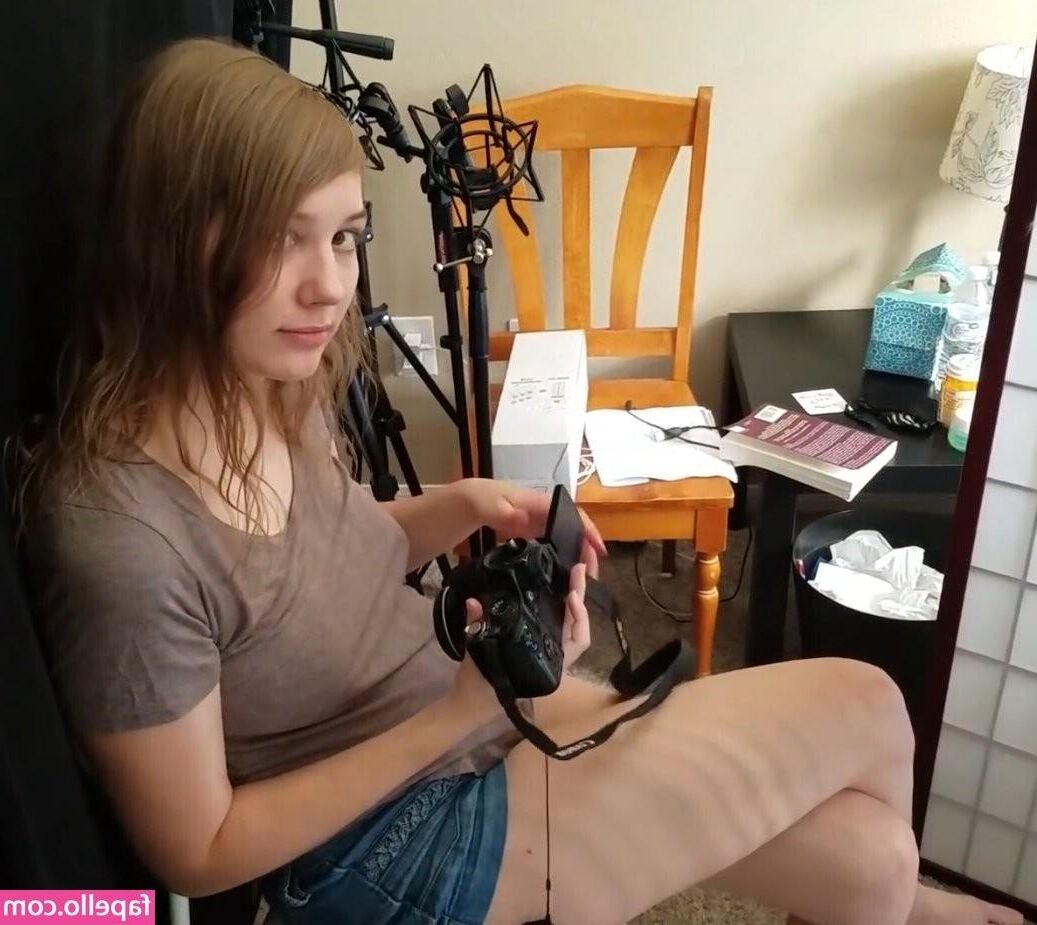 Softly Galoshes ASMR Bekah Fotos sexy aleatorias