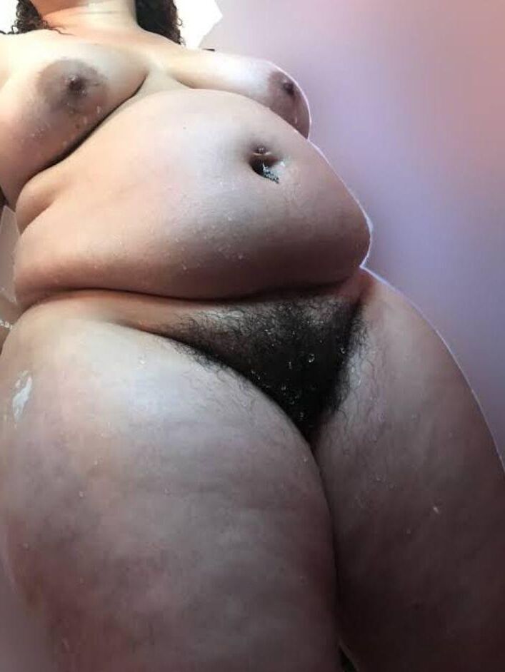 Hairy Big pussy 