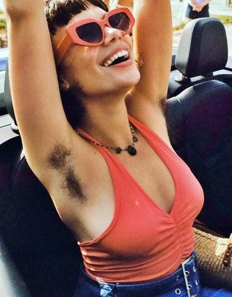 Hairy Celebrity Armpits 188