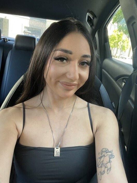 Petite Mexican gf shows off