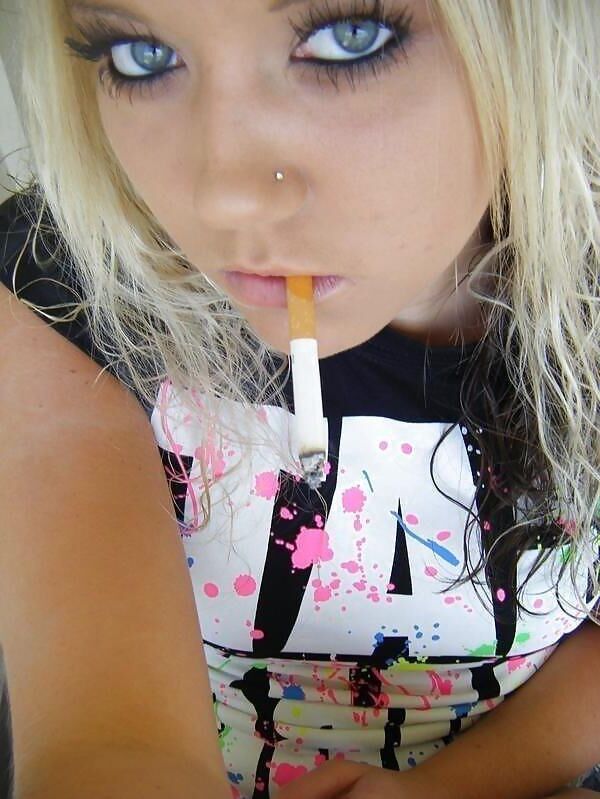 Trashy Females, Smoking/Drinking 1.