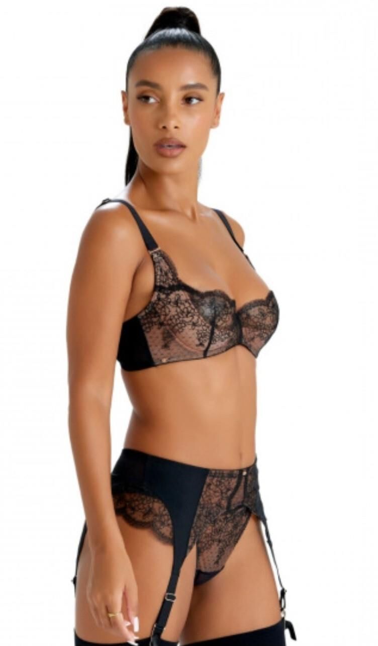 Lingerie sexy feminina