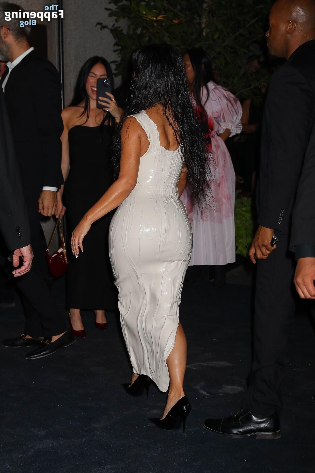 Kim Kardashian 18