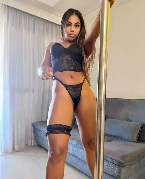 Sexy Light Black Webslut