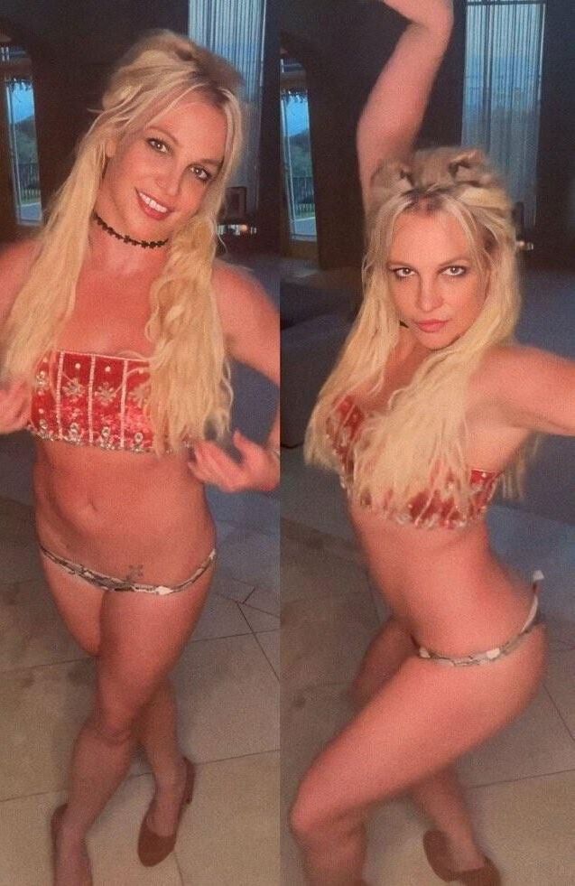 Blonde gigamilf Britney 