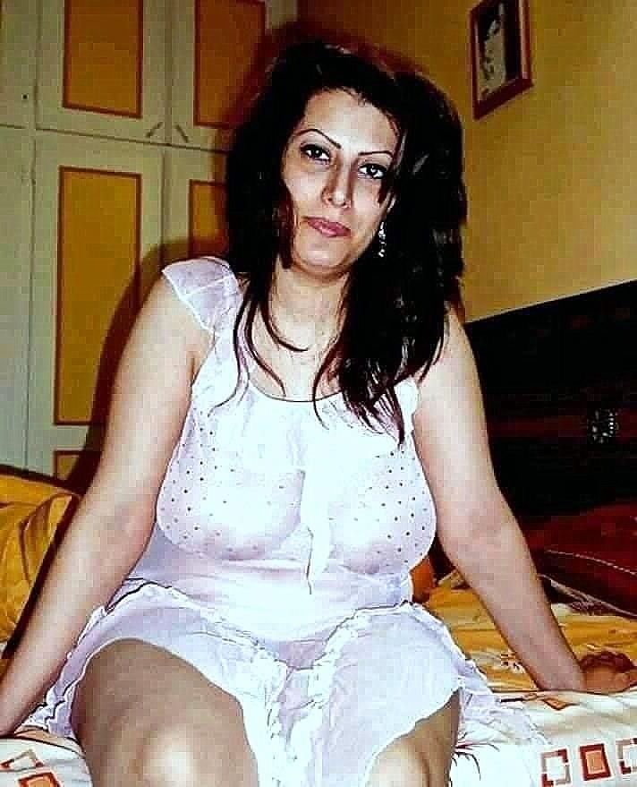 Algunas personas 60 (hermosa milf)