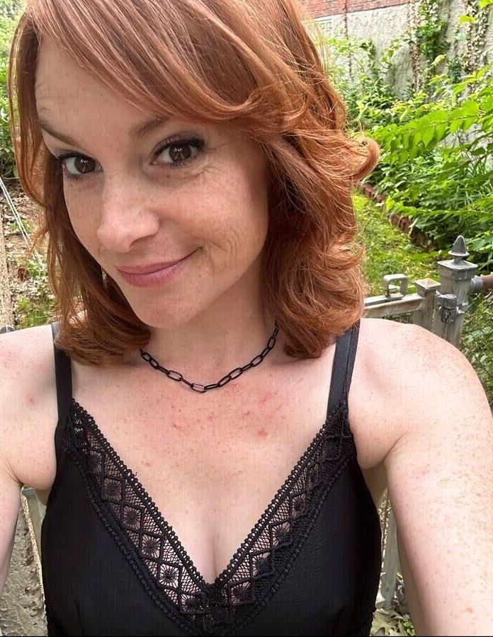 Non nude redheads