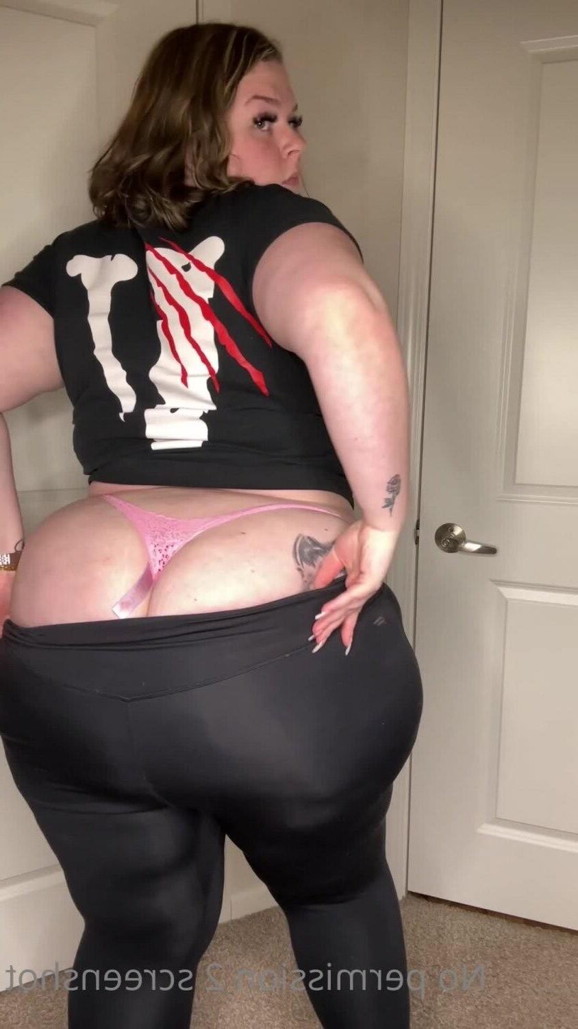 Kayy Huge Ass Sexy Beauty BBW Girl Mixed Shots