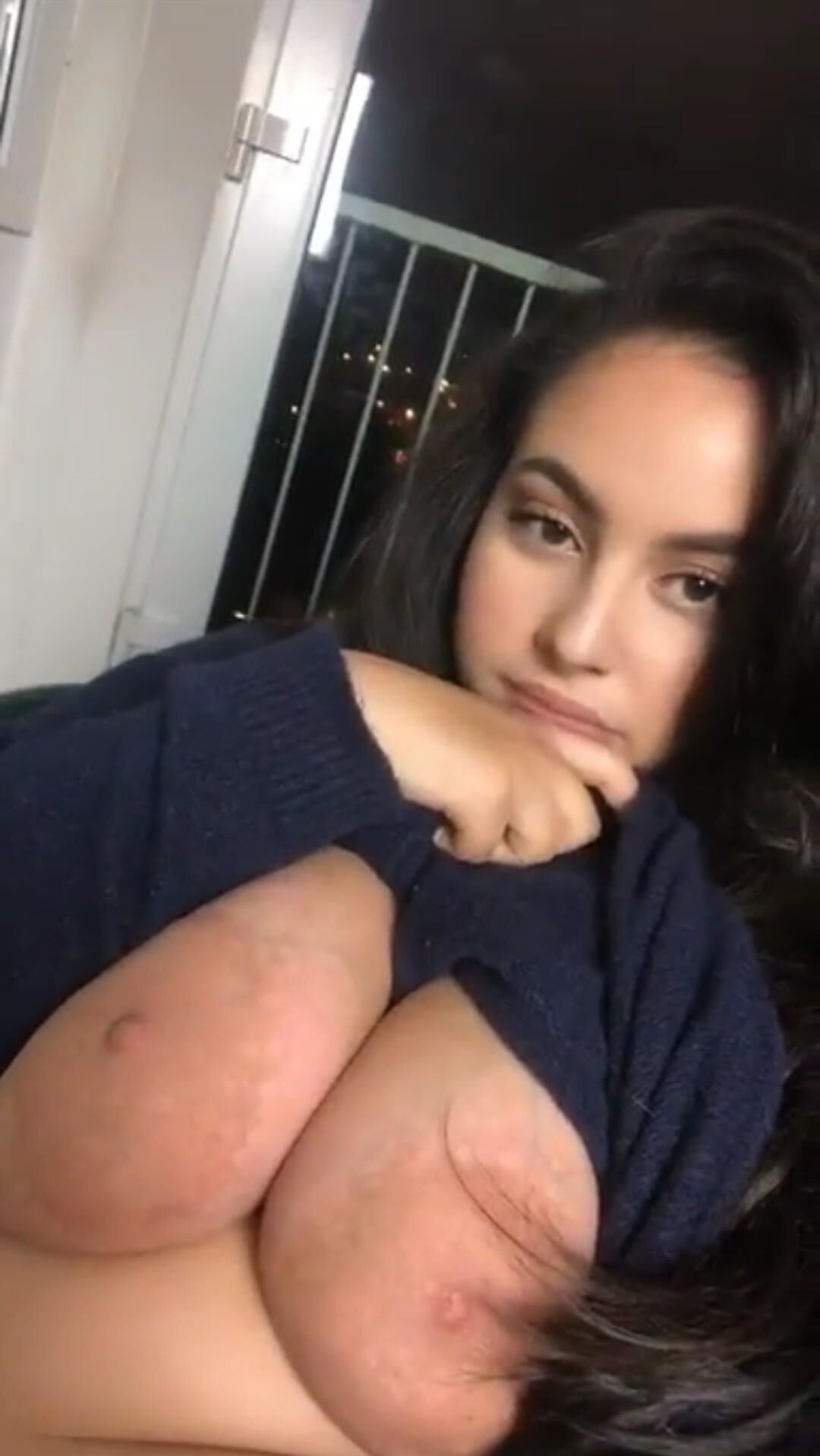 Mezcla de tetas gigantes