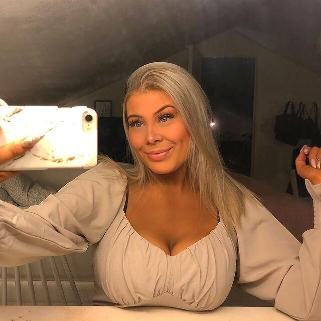 Swedish big tit Julia