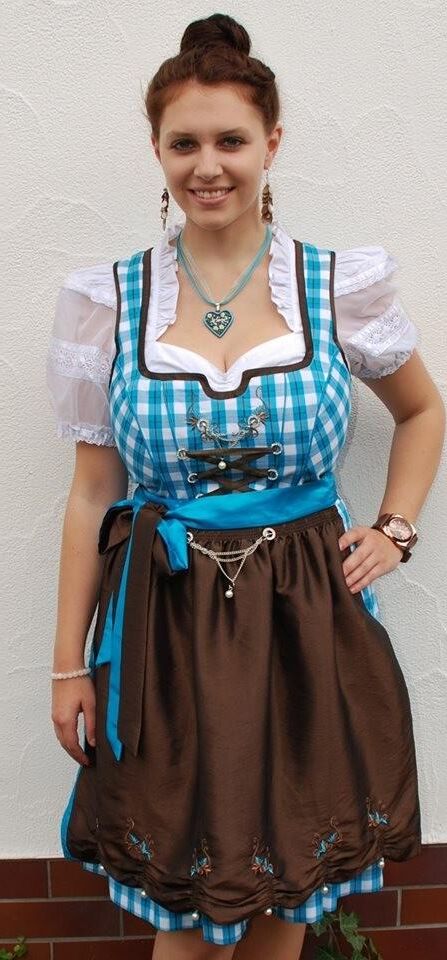 Dirndl Schlampen