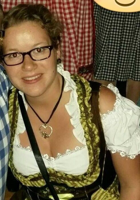 Dirndl Schlampen