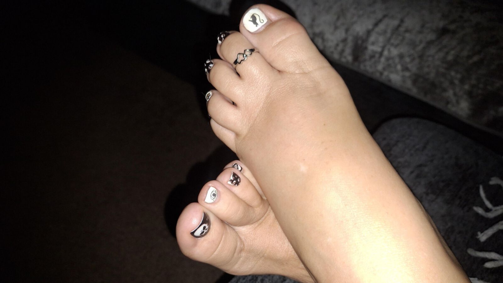 Girlfriends sweet feet 3