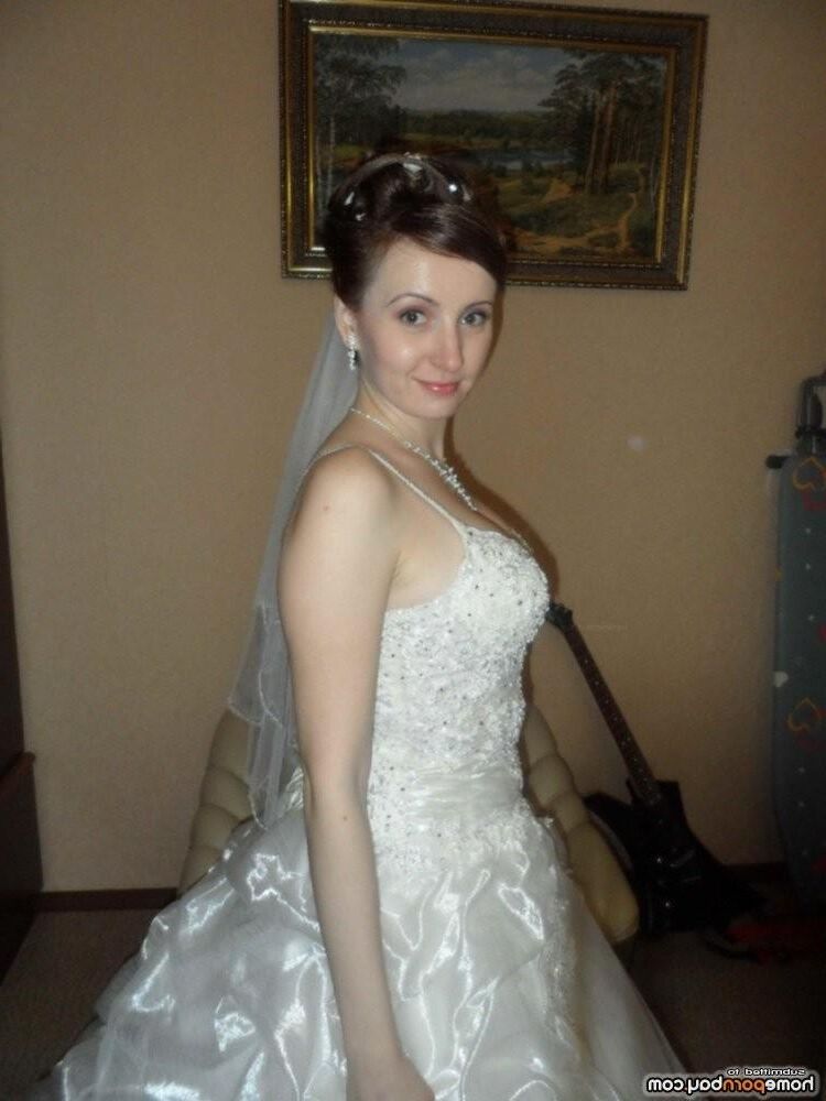 Beauté récemment mariée d'Ukraine ou de Russie