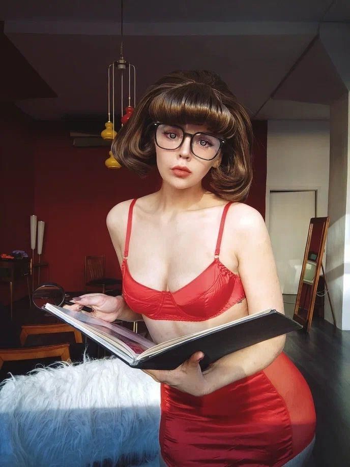 Porte Asami Velma