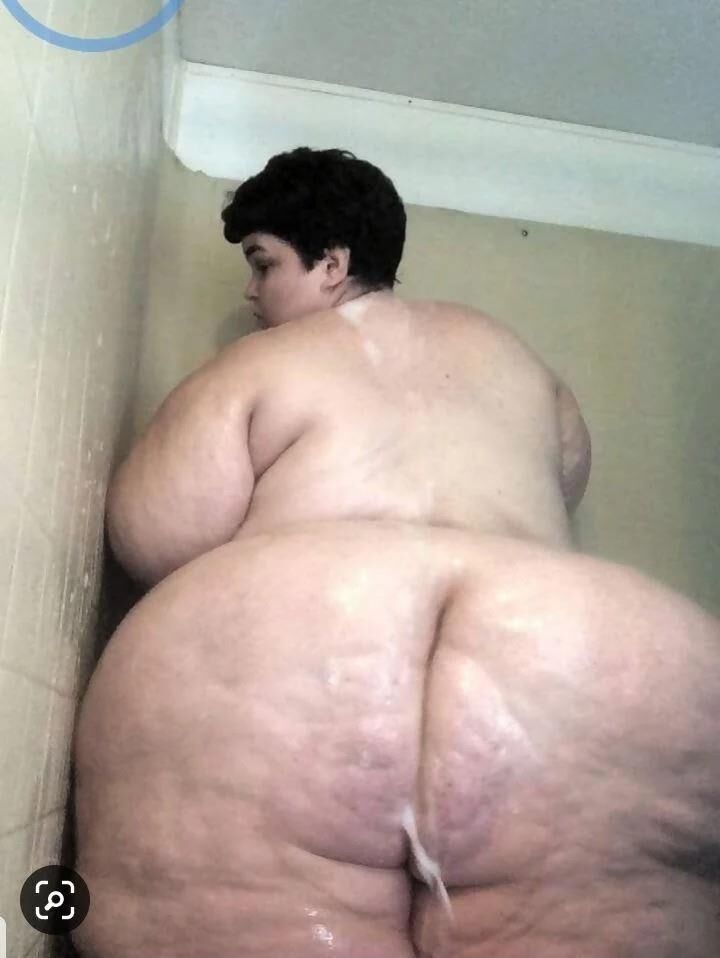 GIGANTIC SSBBW asses collection 