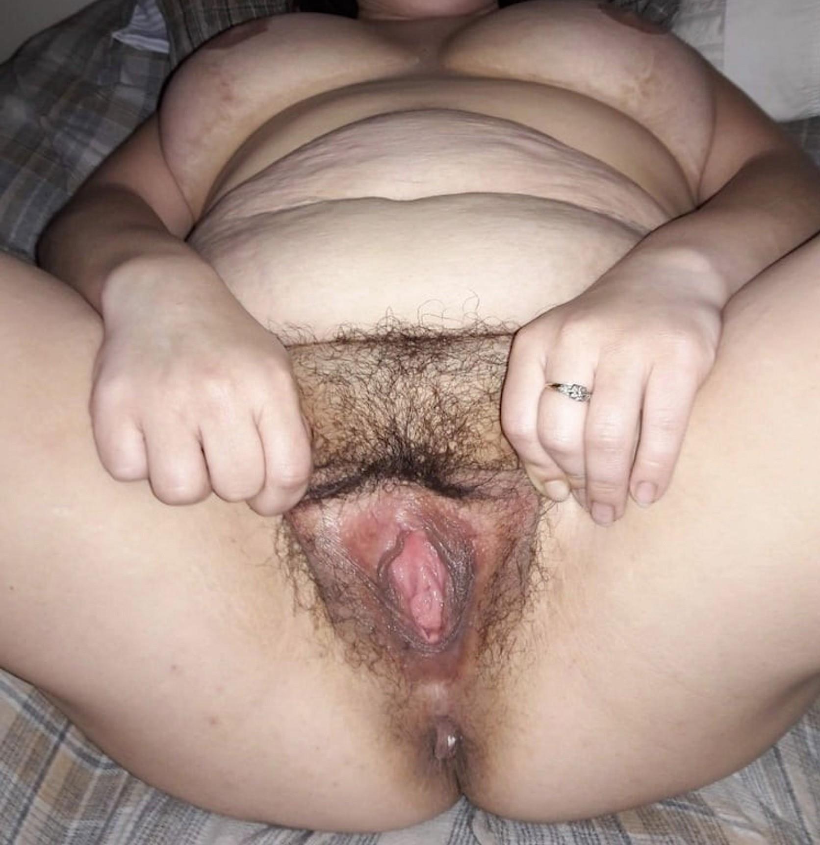 Amateur Hairy Cunt Smut for all ages