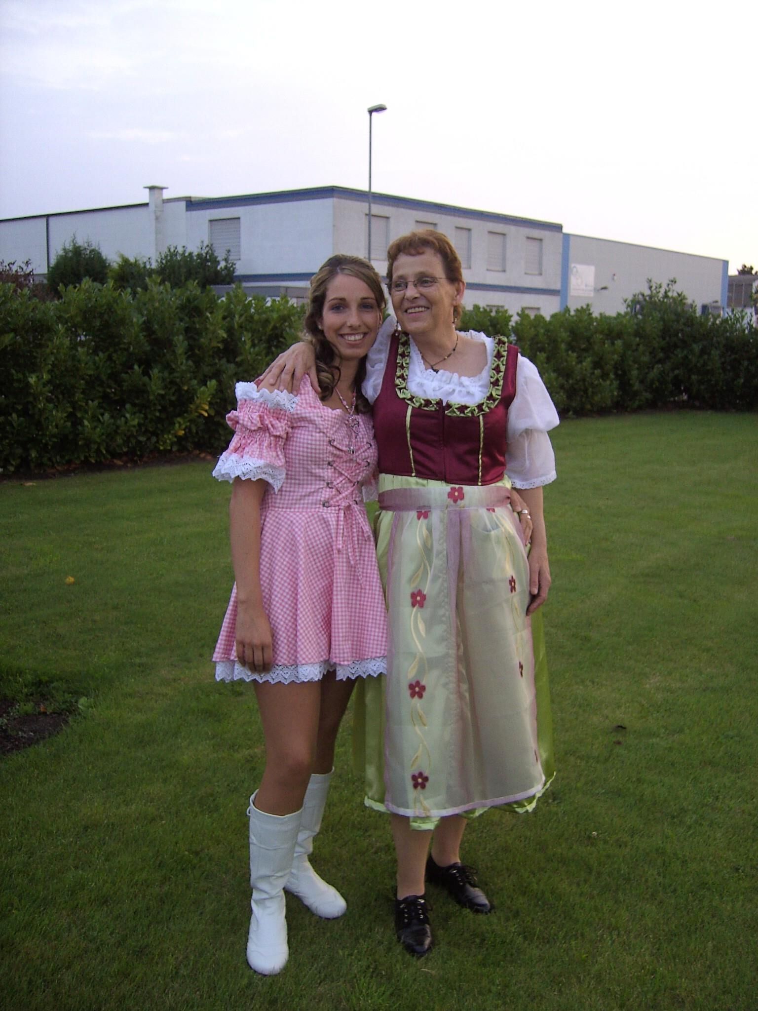 Wichsvorlagen Oktoberfest Bier Dirndl wiesn особенный, больше?