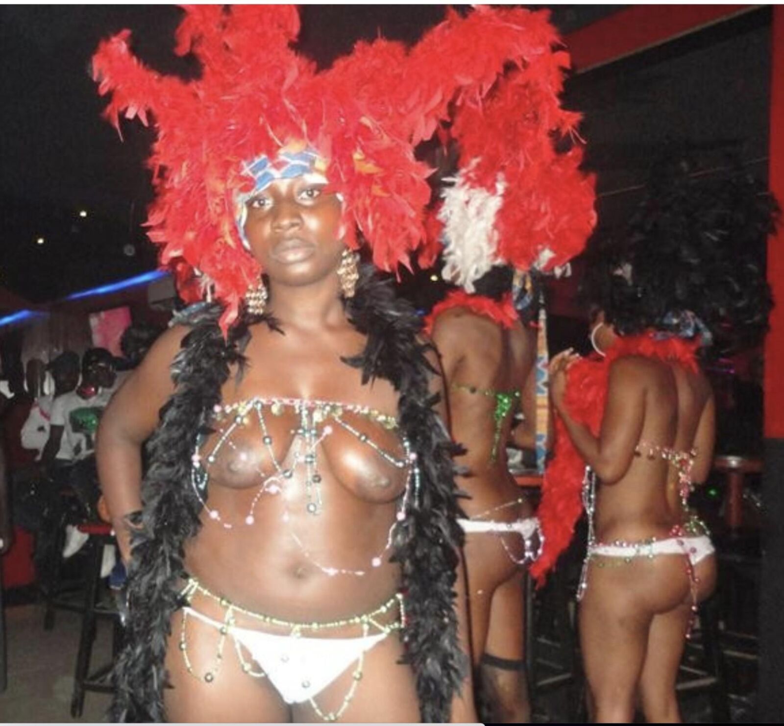 CARNAVAL DE MIAMI 2023. LAS NIÑAS NEGRAS MUESTRAN SUS BONITAS