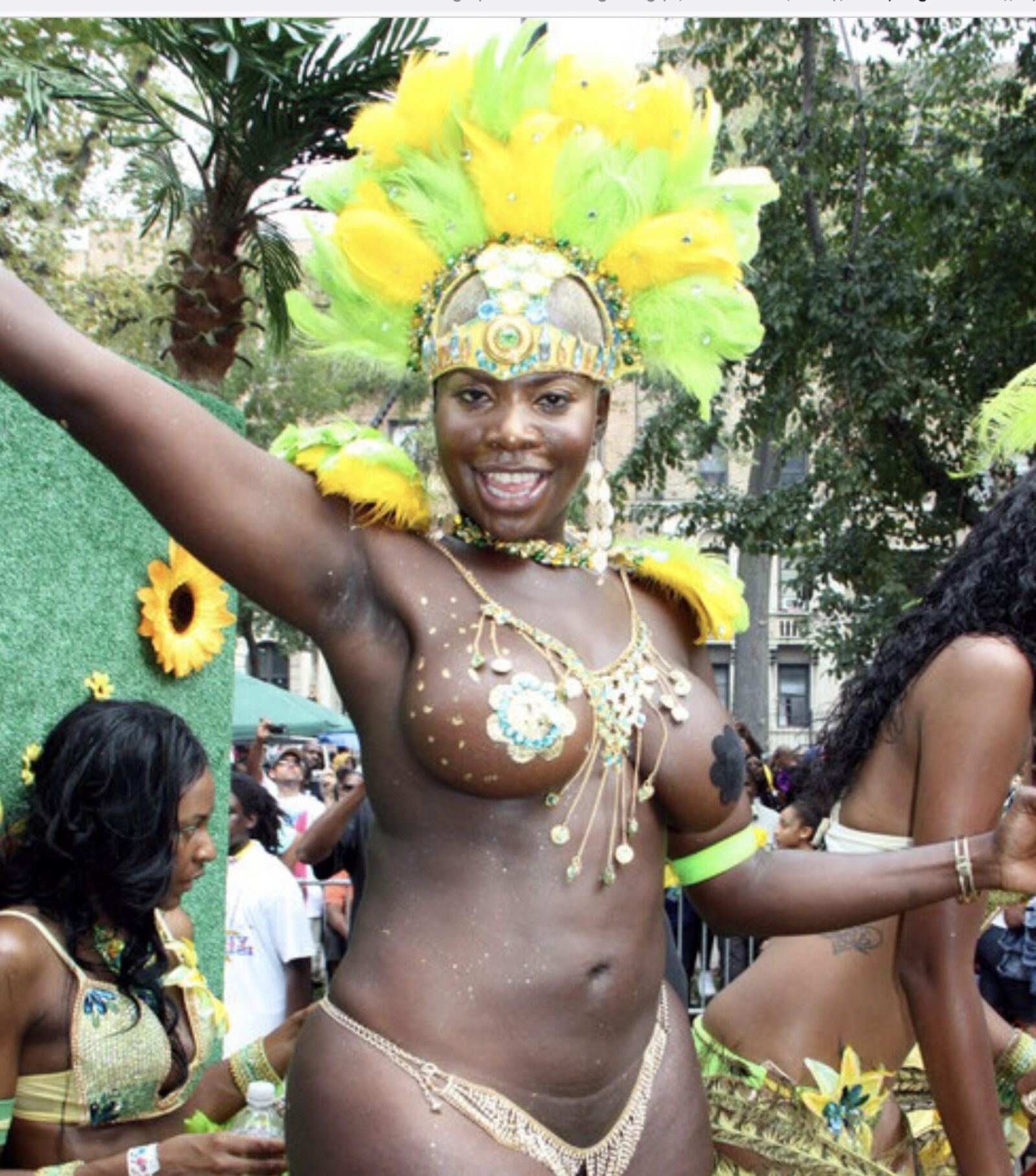 CARNAVAL DE MIAMI 2023. LAS NIÑAS NEGRAS MUESTRAN SUS BONITAS