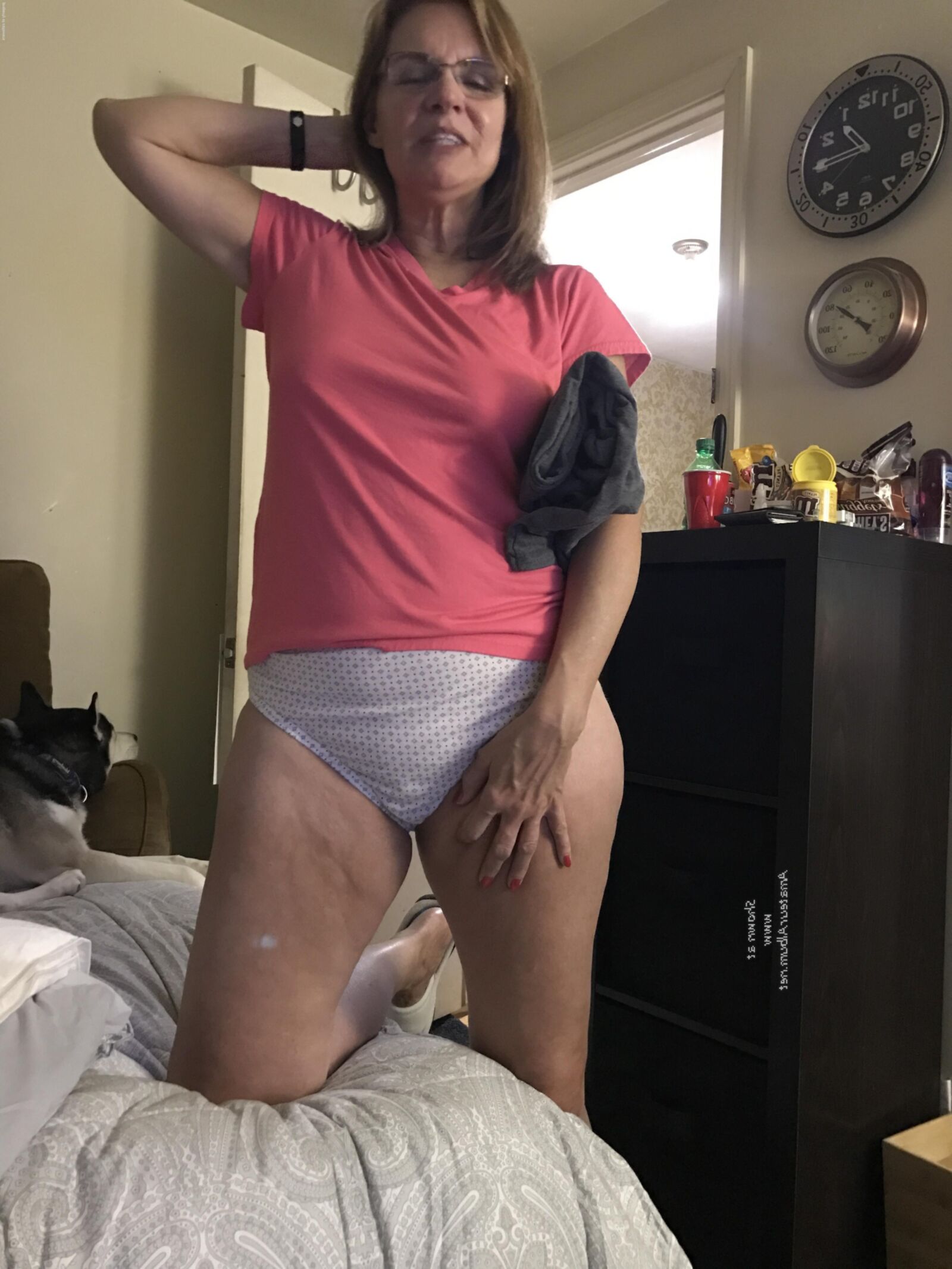 52 yo Mommy With Fat Cunt Lips