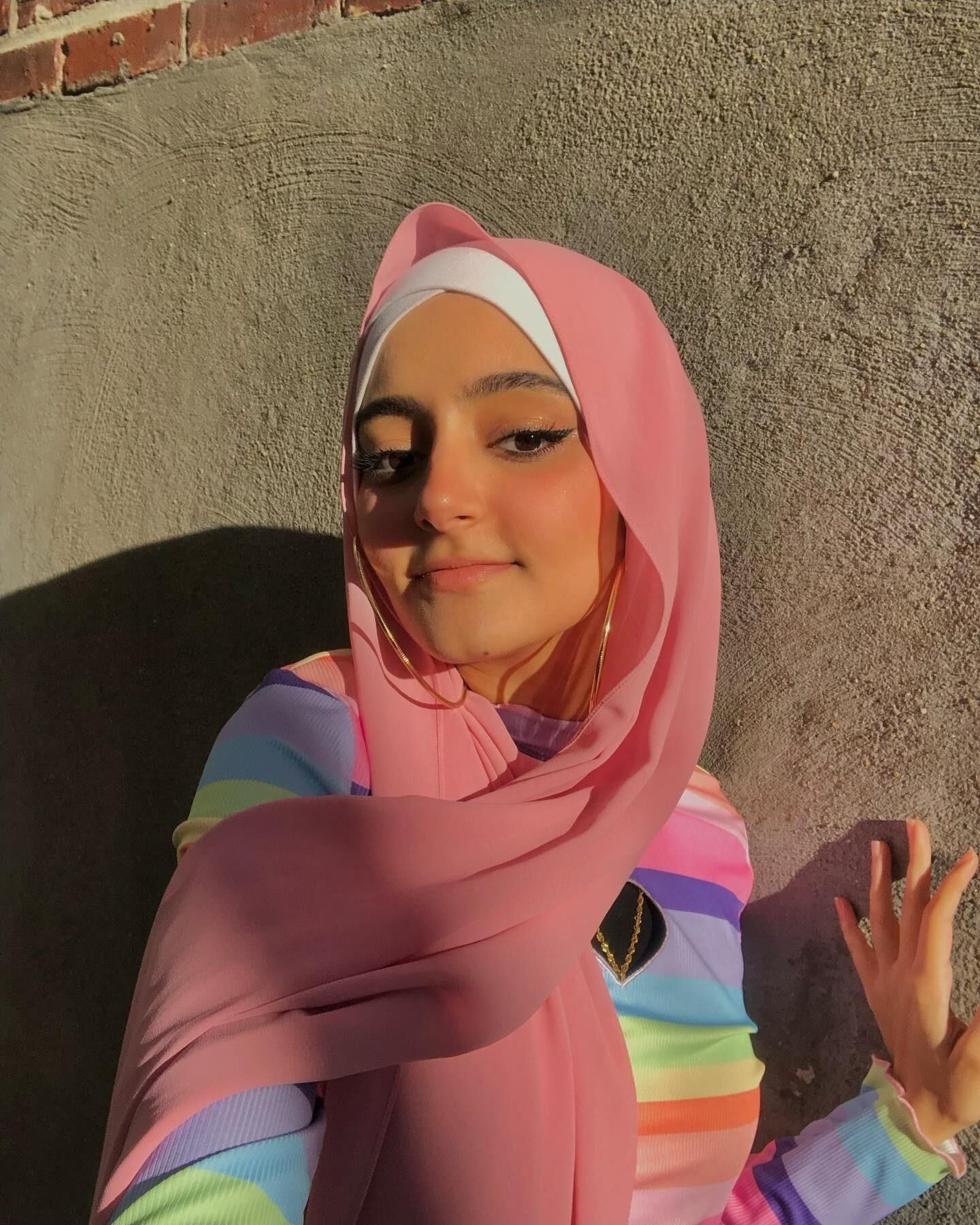 Luli Teen Hijabi Girl