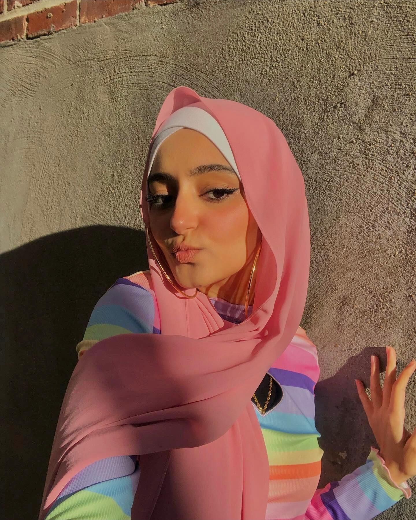 Luli Teen Hijabi Girl