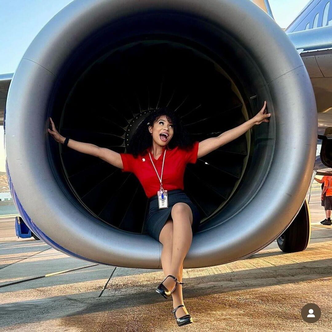 Ebony flight attendants 