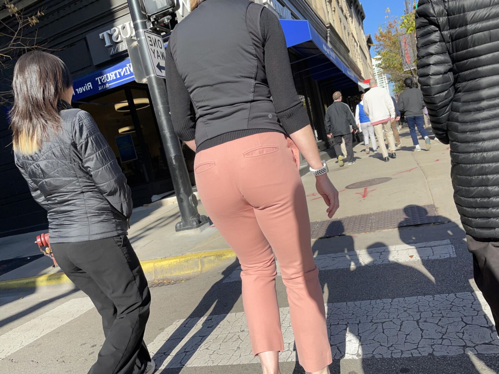 pinky pants hot ass milf