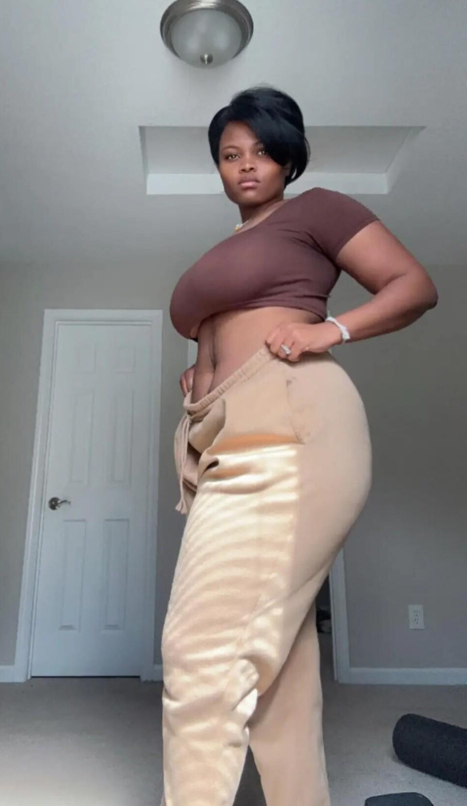 Fall Ebony Wife Outfit