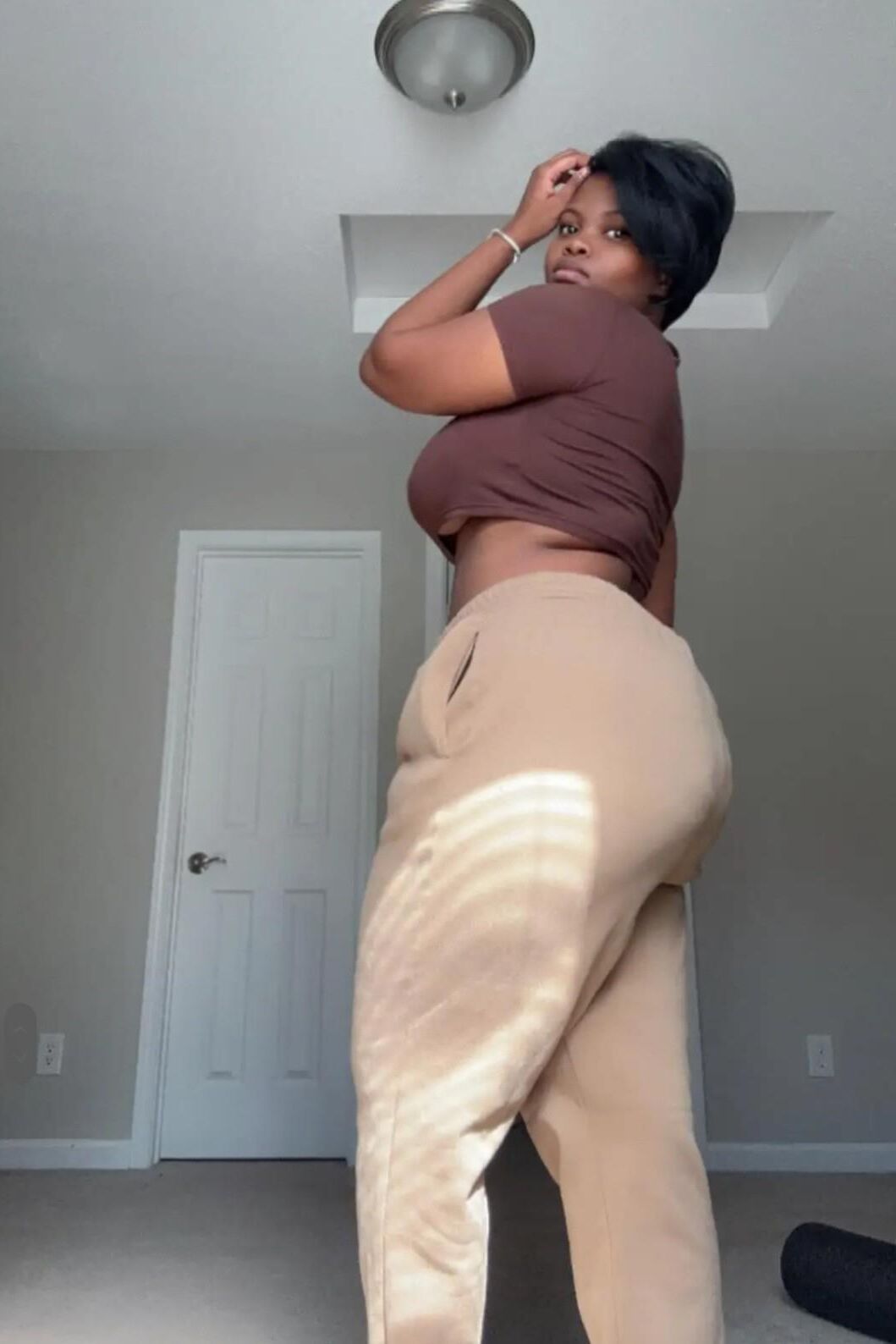 Fall Ebony Wife Outfit