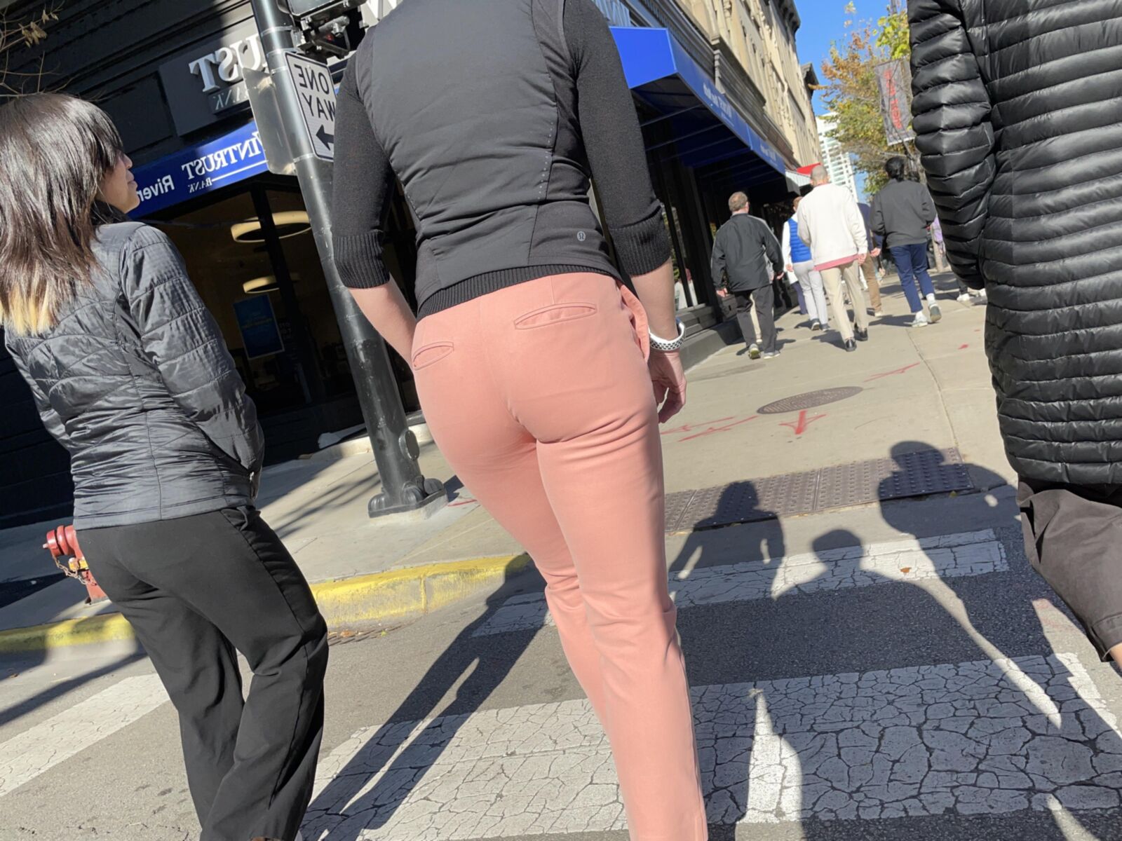 pinky pants hot ass milf