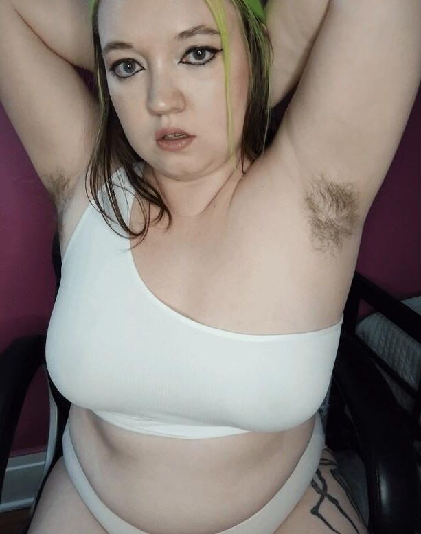 Hairy Armpit Girls CXCIX