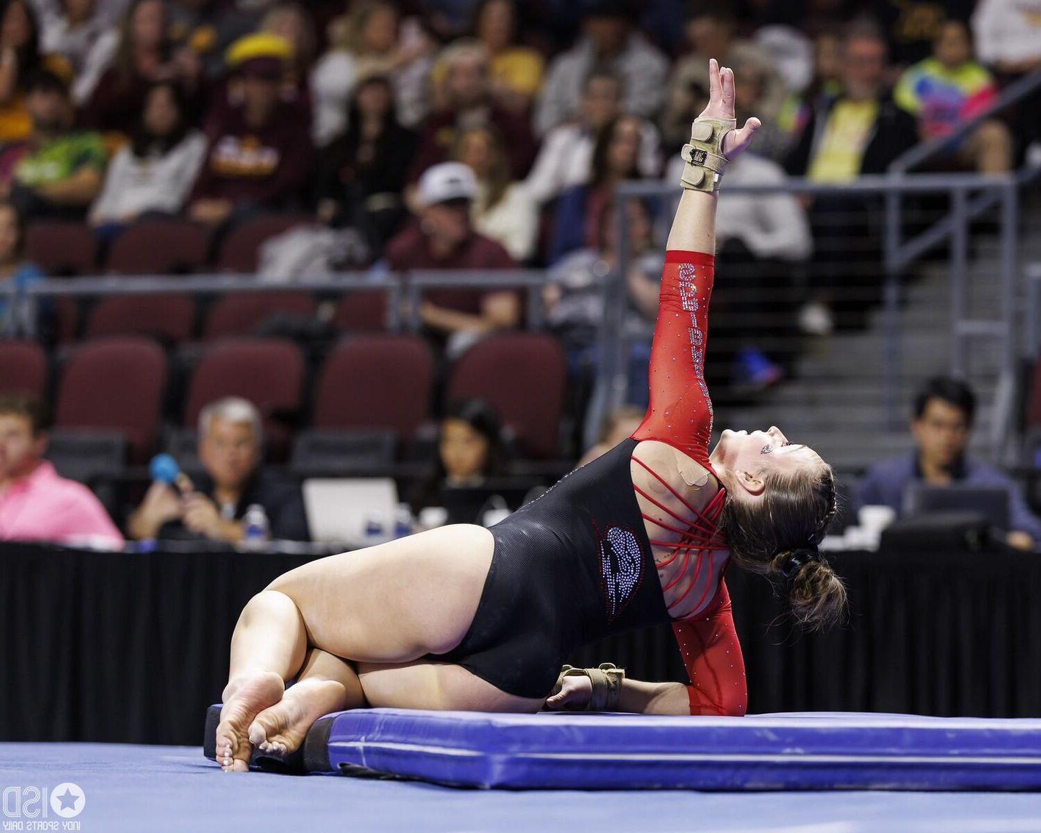 Very Hot College Gymnasts Part 