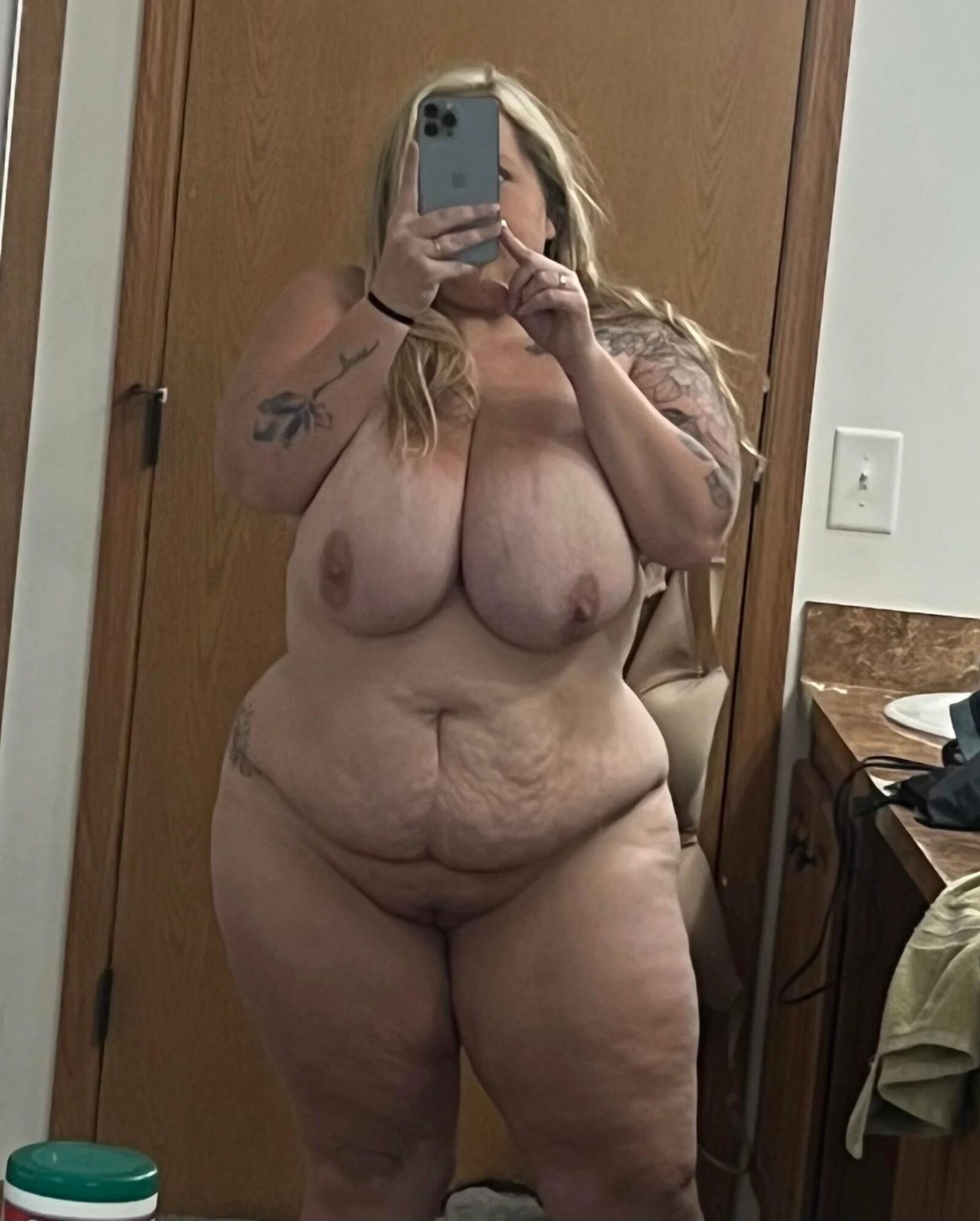 Tennessean Pawg Mrs Bra Buster