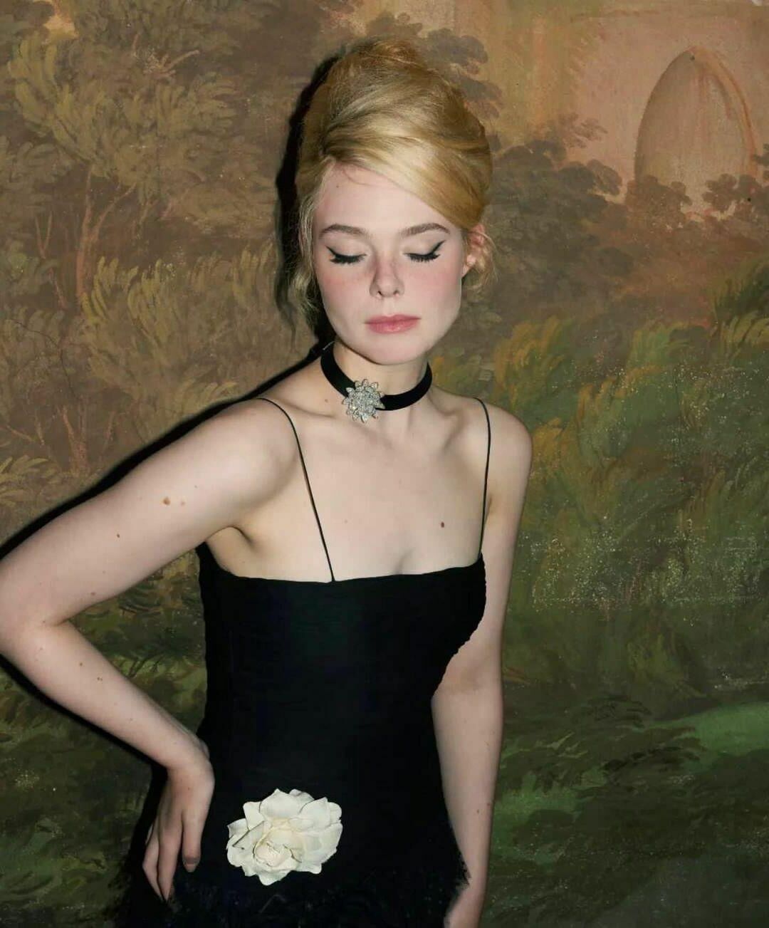 sexy slut Elle Fanning