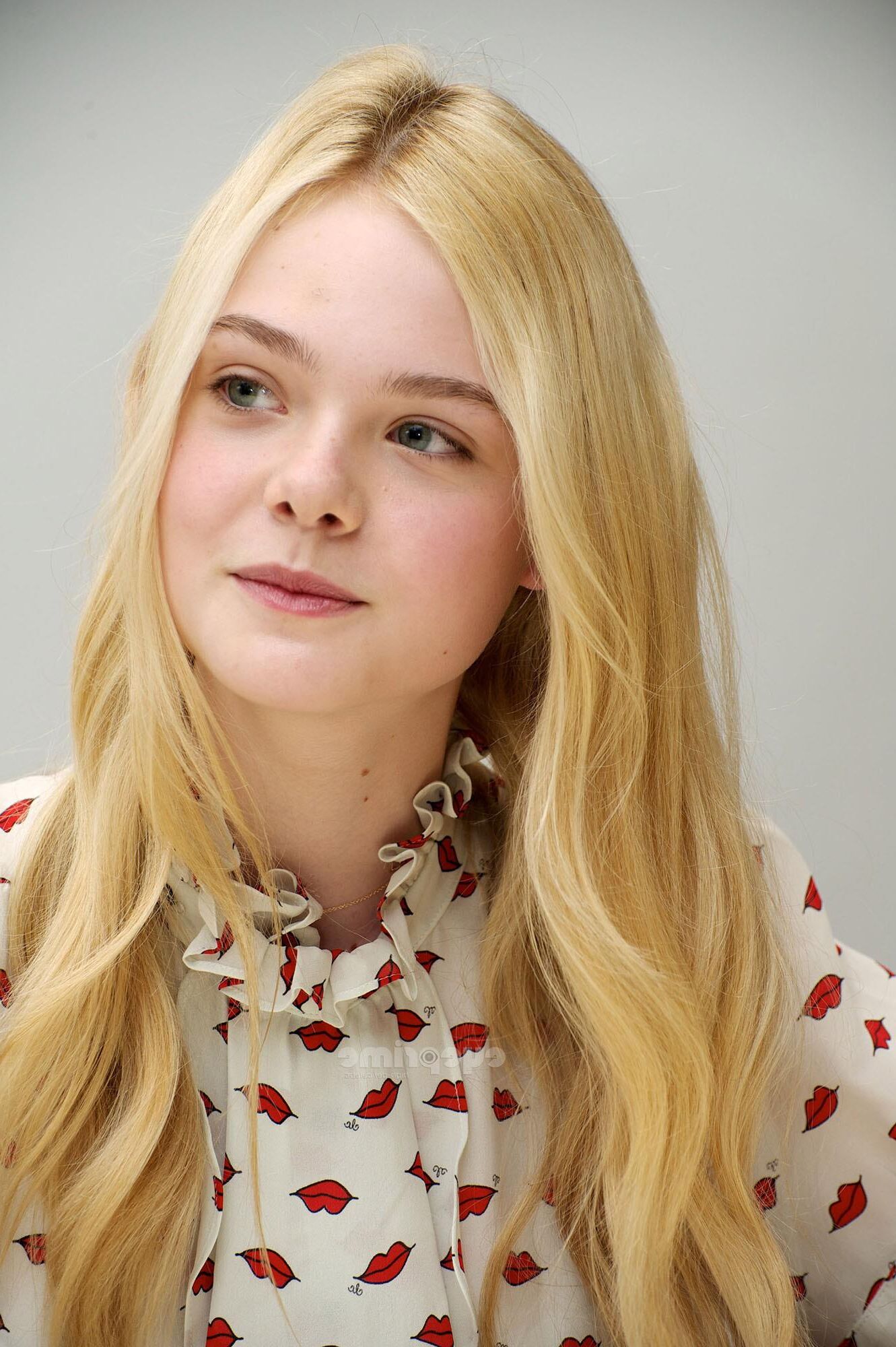 sexy slut Elle Fanning