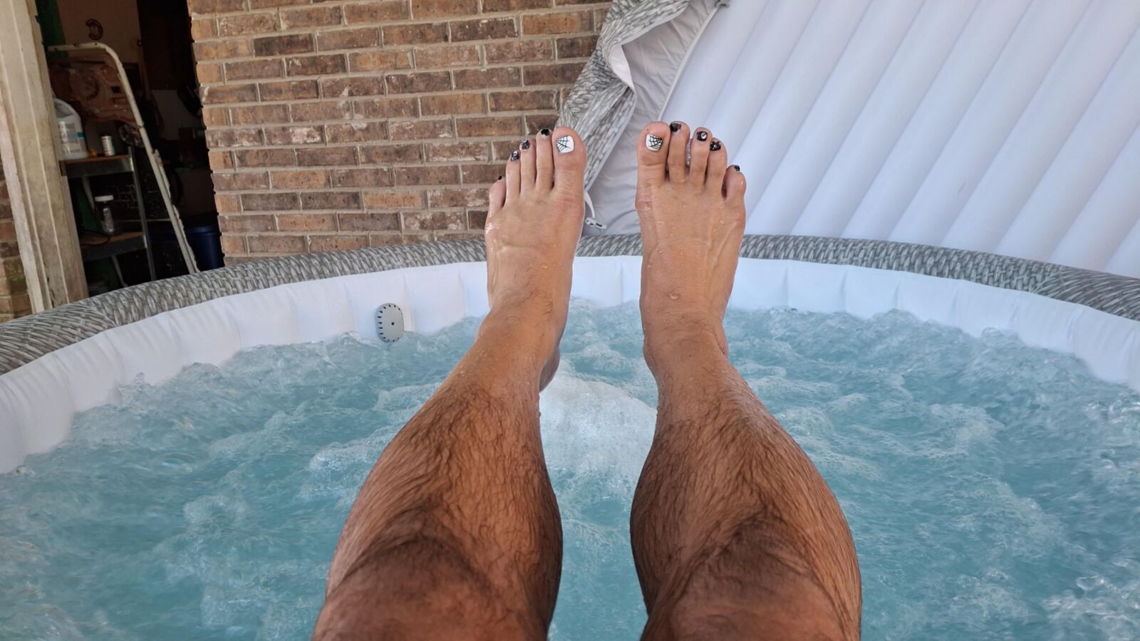 Hot wet hot tub feet and soles