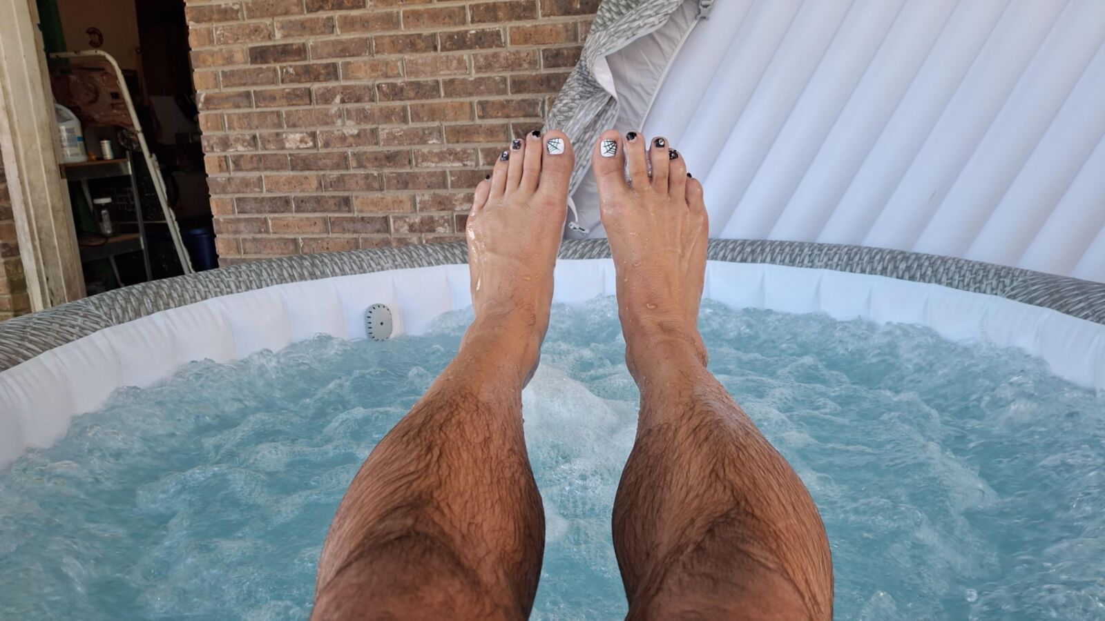 Hot wet hot tub feet and soles