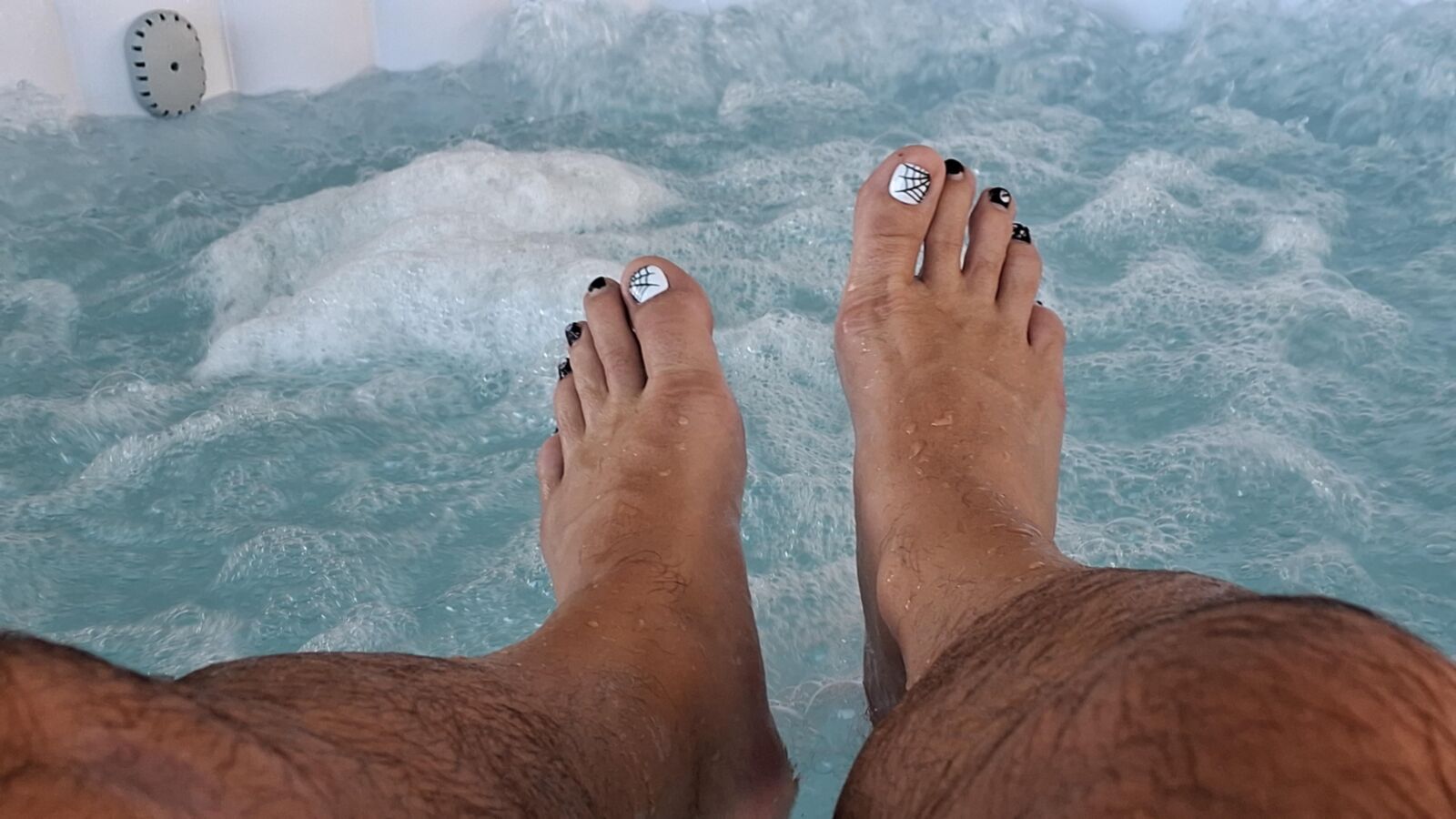 Hot wet hot tub feet and soles