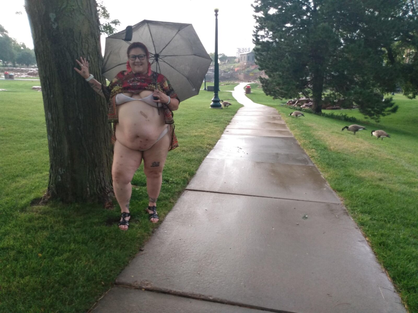 Bbw outside 