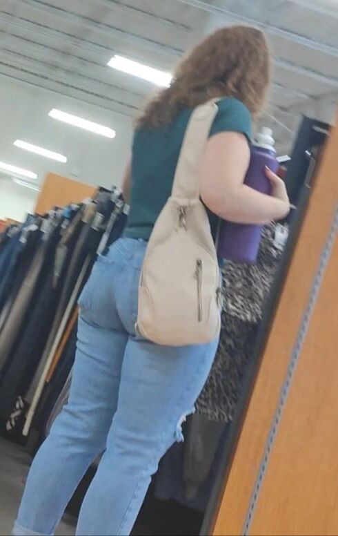 Candid Pawgs Tight Jeans and Pants