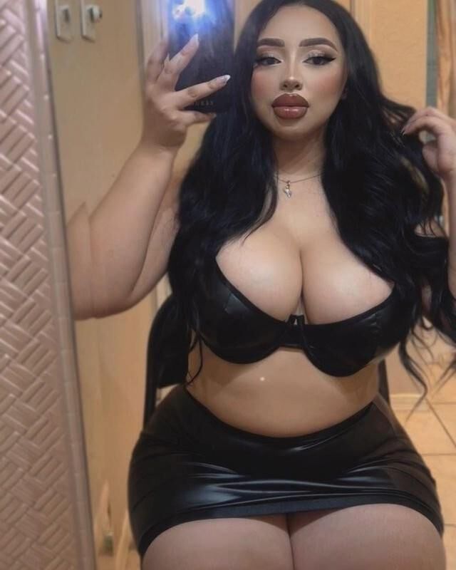 Eunice Thick Latina Leaked