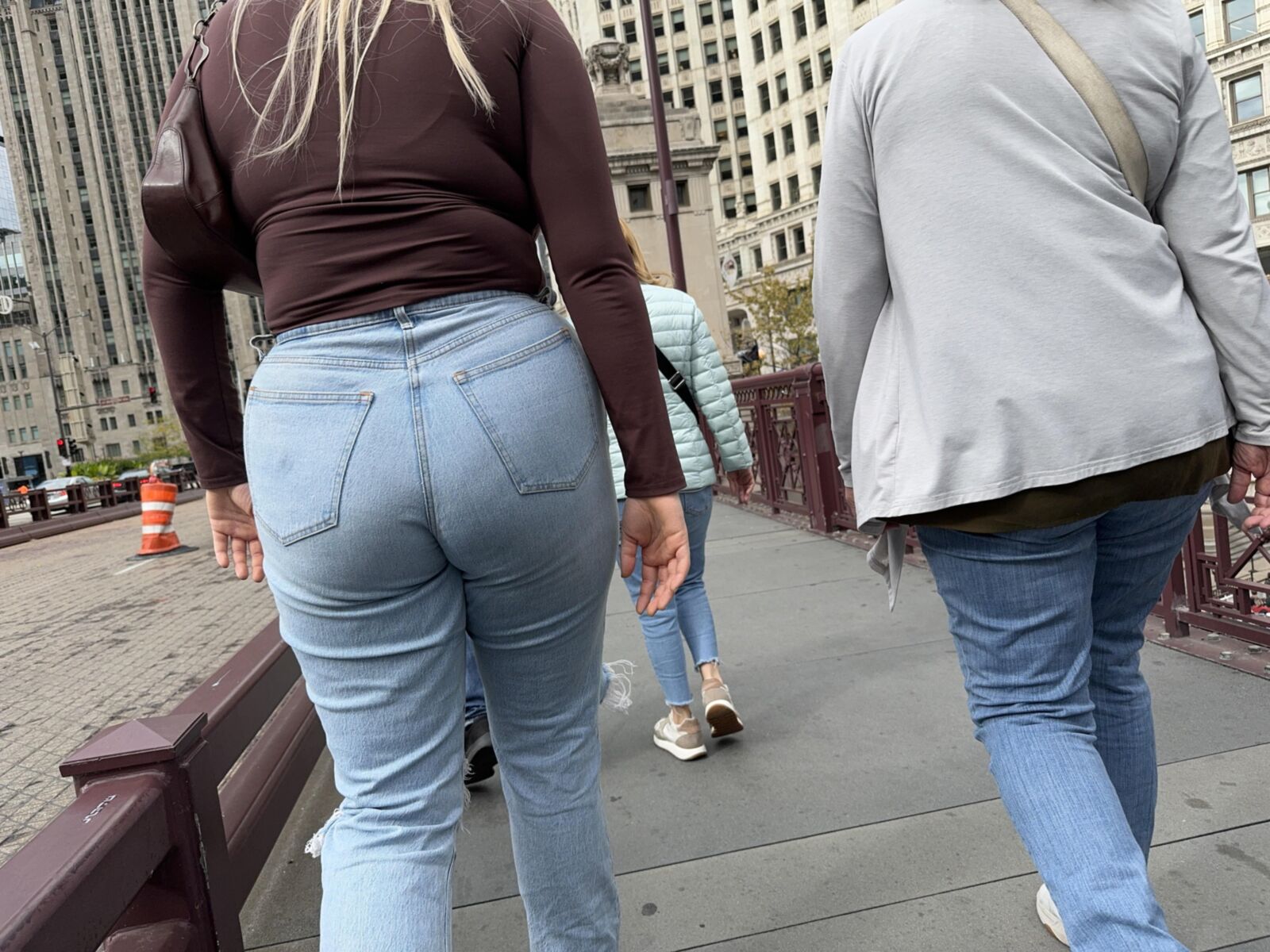 Amazon blondie in jeans with wedgie