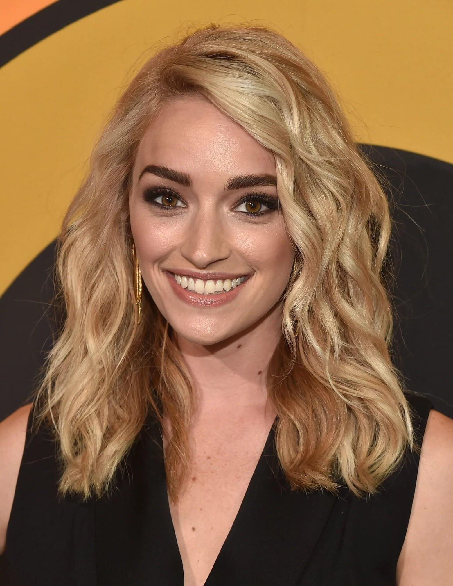 Brianne Howey 