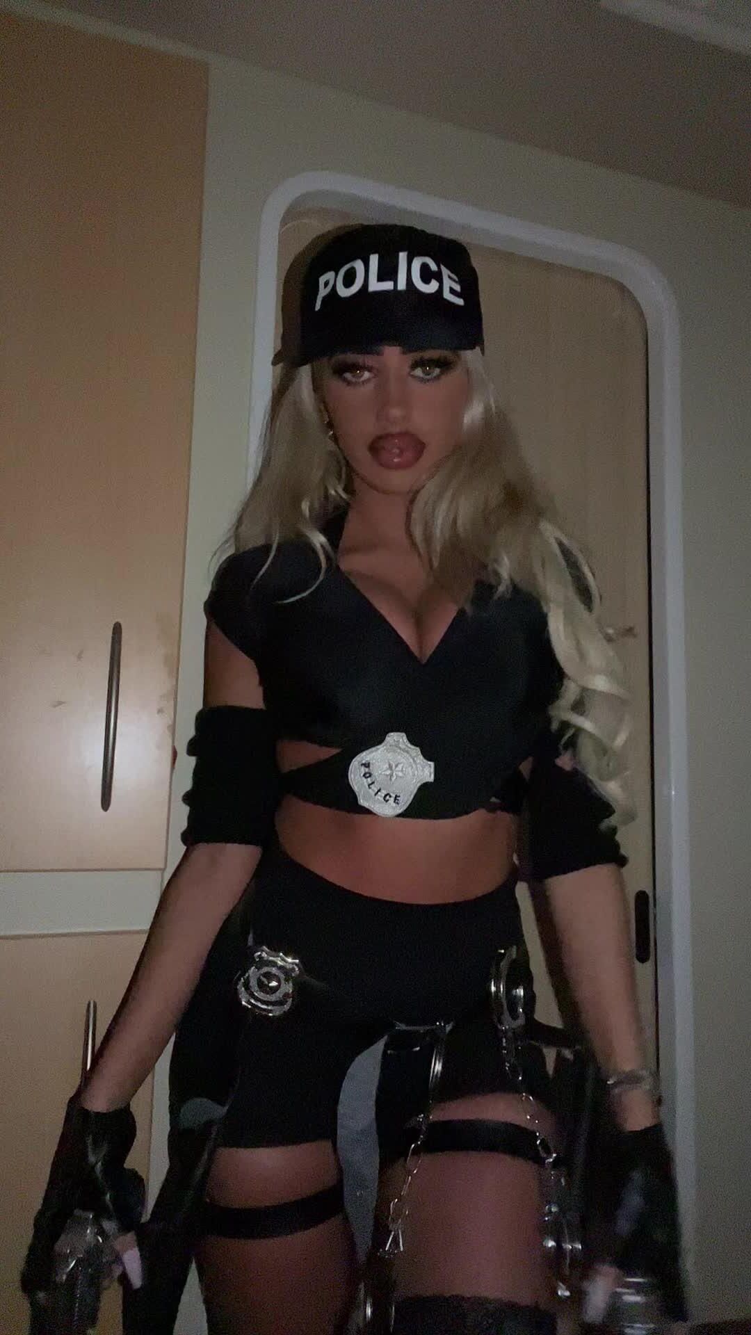 Nicole Fuckable hipersexualizada Chav Chavs