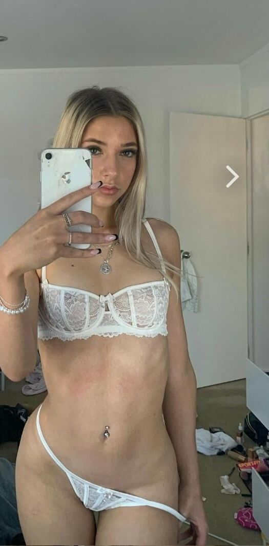 Blonde teen whore deserves to be exposed online 