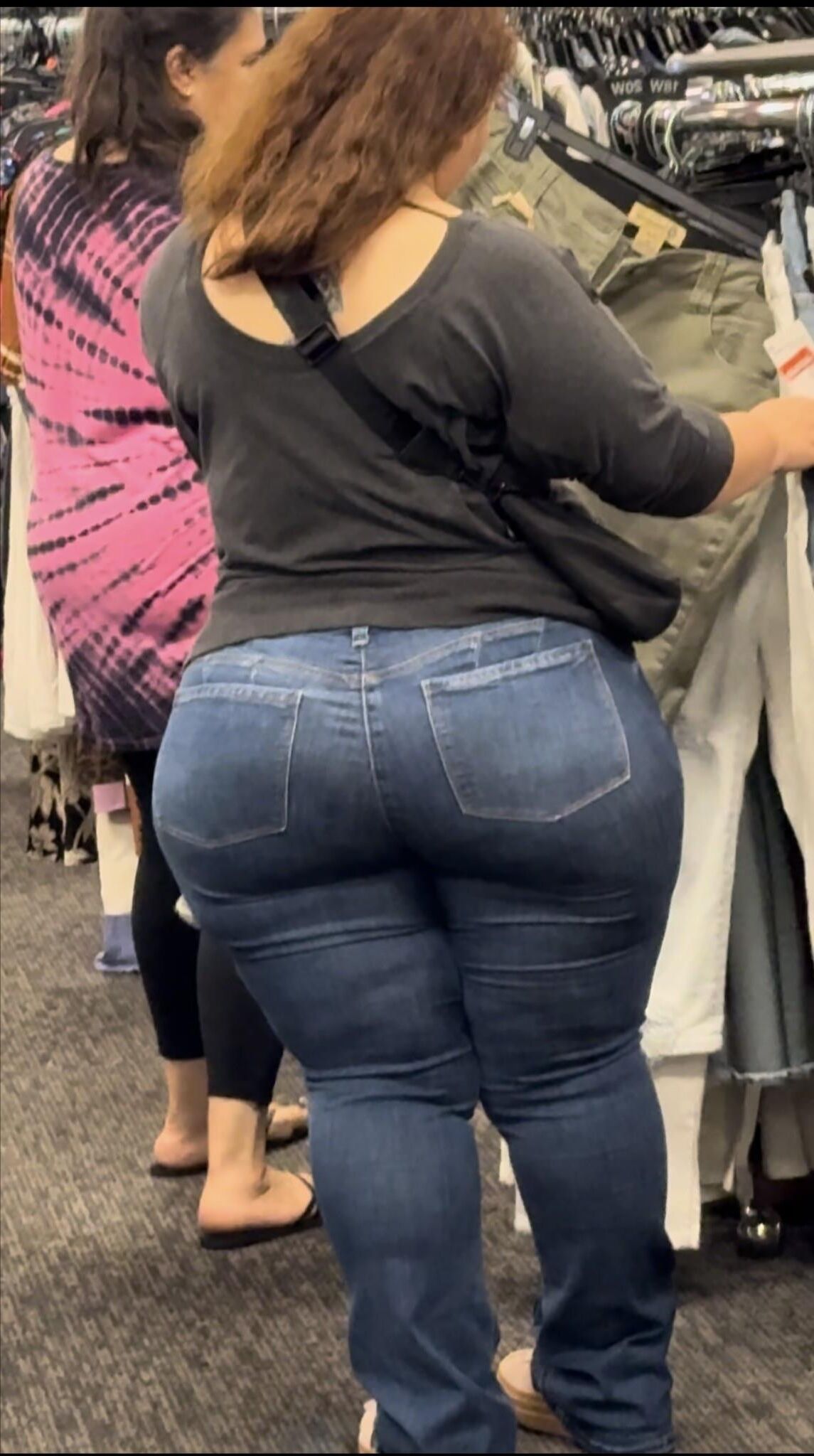 Candid BBW Big Wide Ass In Jeans