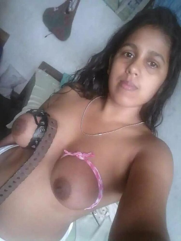 femme indienne aux gros seins tamoul