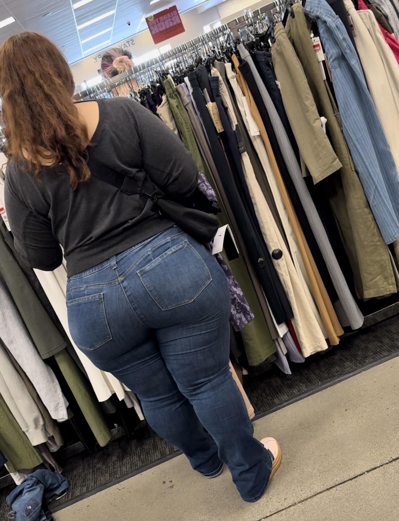 Candid BBW Big Wide Ass In Jeans